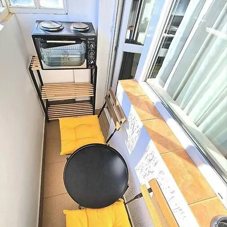 Art + 2bd Parking Space Apartment *